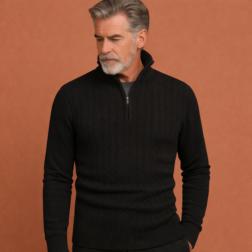 Stylish sweater for men with classic cable pattern | Bastiaan