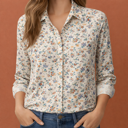 Printed women's blouse with classic collar and button closure | Zara