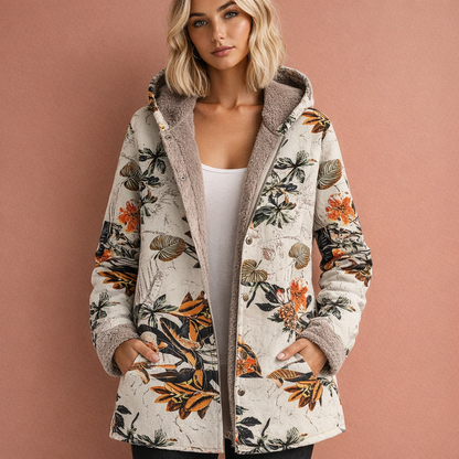 Warm jacket with hood for women with a comfortable fit | Jacoba