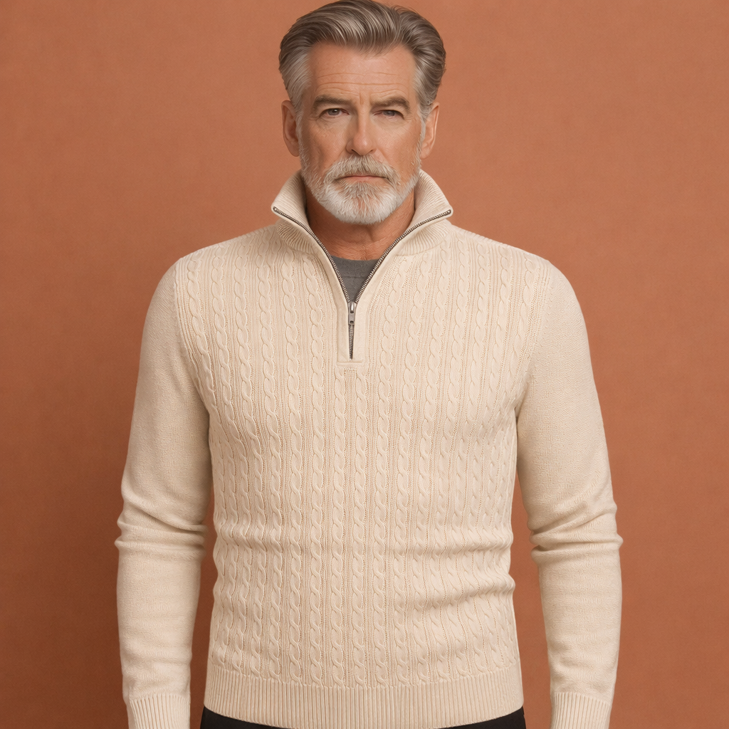 Stylish sweater for men with classic cable pattern | Bastiaan