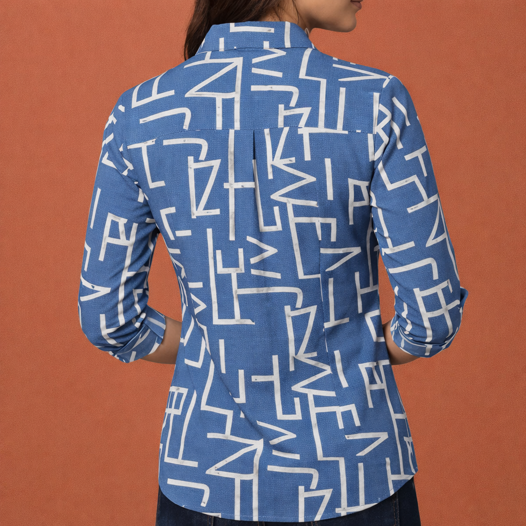 Printed women's blouse with collar and button closure | Mireya