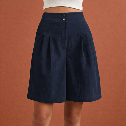 Women's cargo shorts with pockets and adjustable waist | Elvara