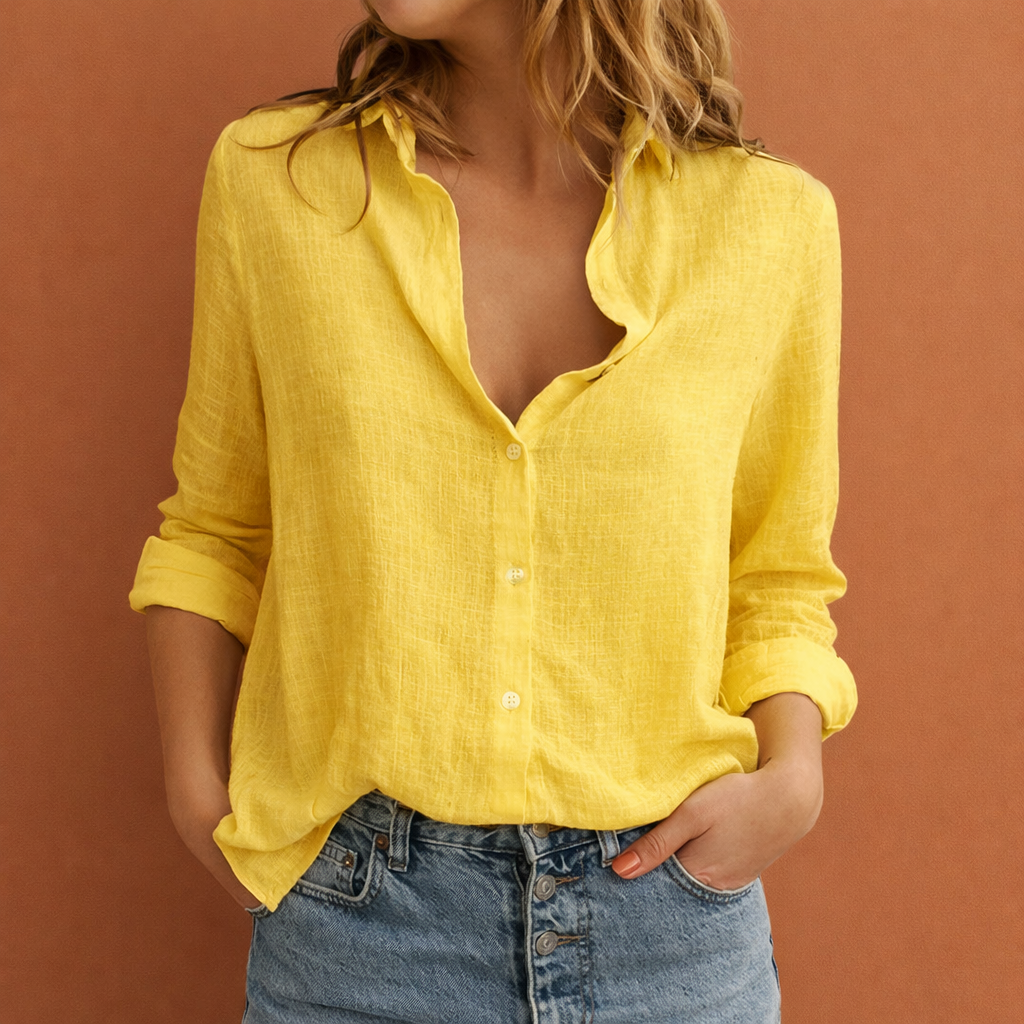 Elegant ladies blouse with scalloped neckline and button closure | Sienna
