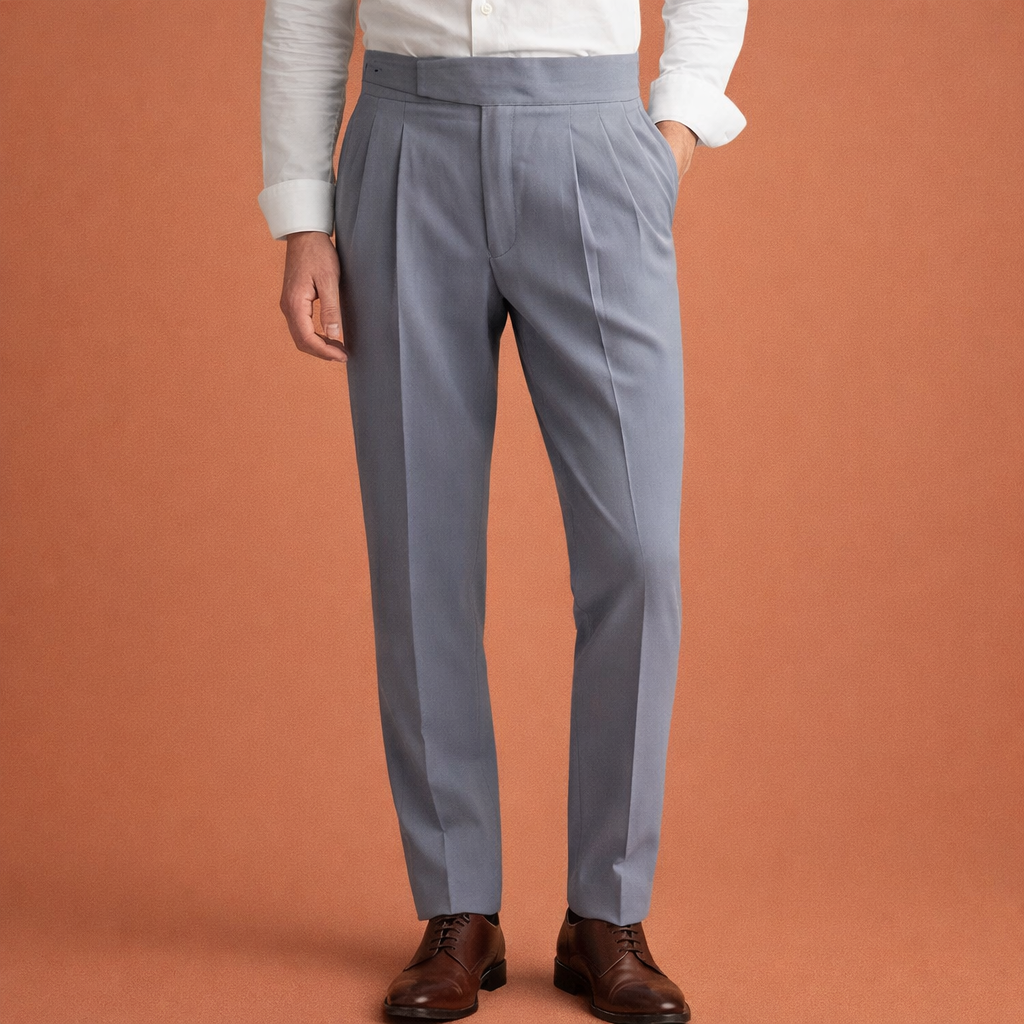 Men's high-waist pants with adjustable buckle and straight legs | Hendrik
