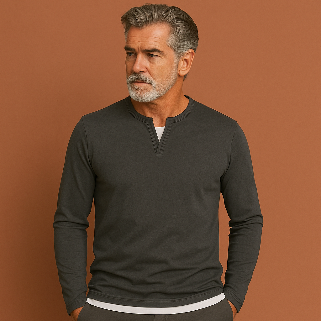 Casual longsleeve with V-neck for men | Coen
