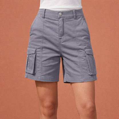 Cargo shorts with elastic waistband and multiple pockets for women | Mirelle