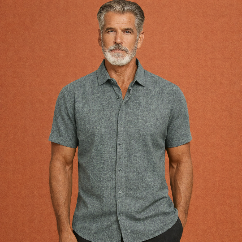 Casual summer shirt with short sleeves and open collar for men | Stefan