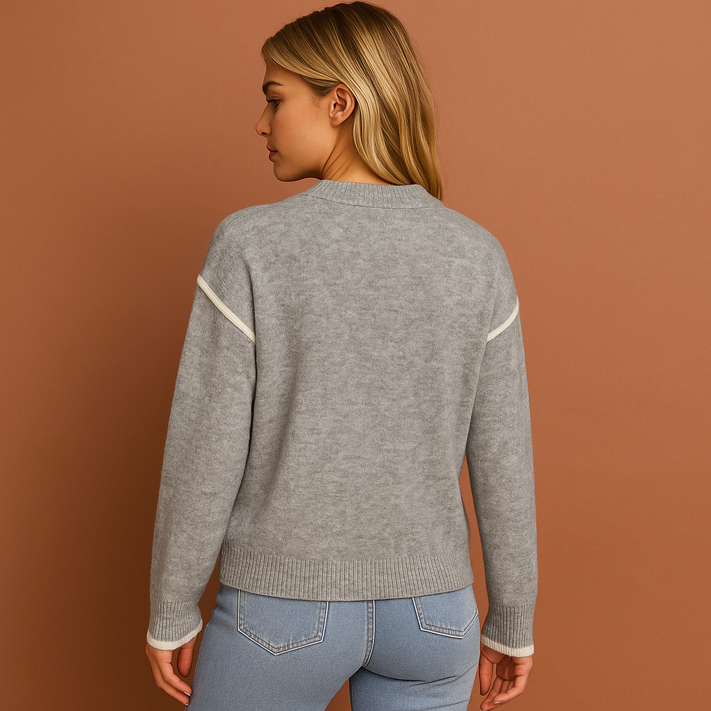 Soft sweater with oversized fit for women | Lina
