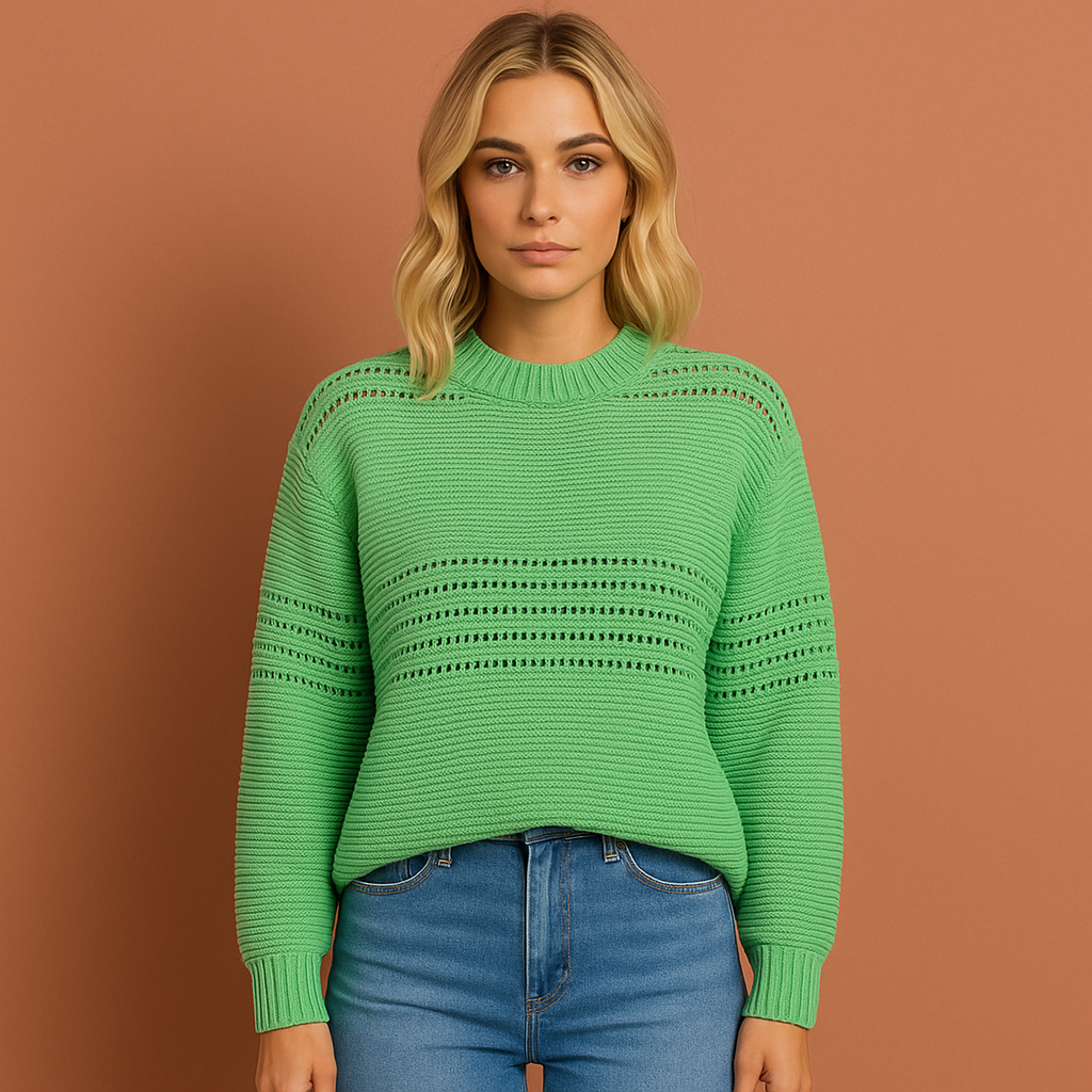 Comfortable sweater with an elegant fit for women | Adelina