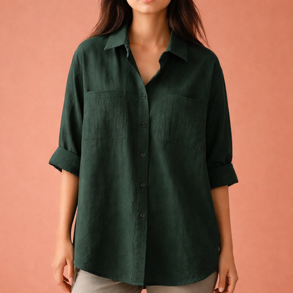 Loose-fitting women's blouse with classic collar and buttons | Inez