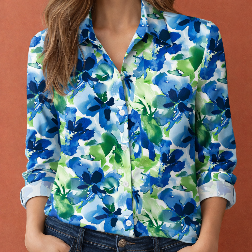Printed women's blouse with classic collar and button closure | Zara