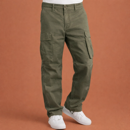 Straight-fit cargo pants with multiple pockets for men | Hendrik-Jan