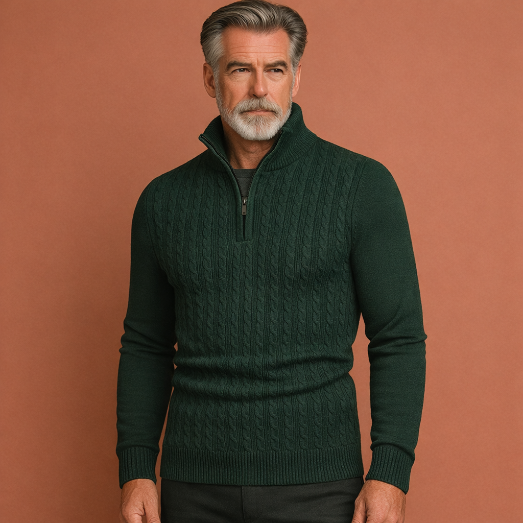 Stylish sweater for men with classic cable pattern | Bastiaan