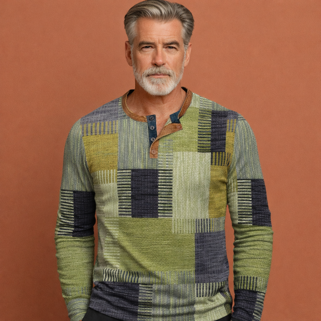 Warm classic sweater with a comfortable fit for men | Hector
