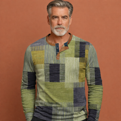 Warm classic sweater with a comfortable fit for men | Hector