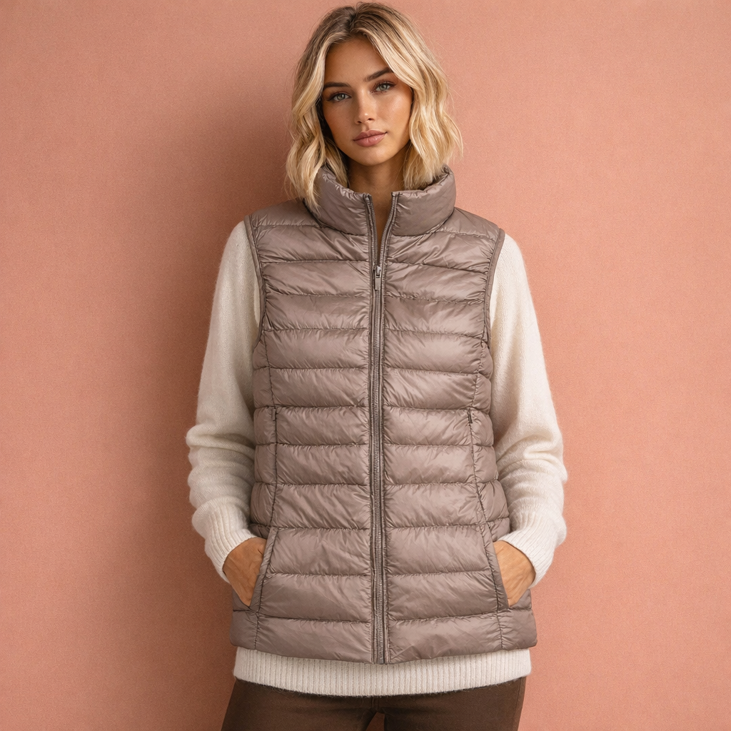 Warm sleeveless winter gilet for women with zipper | Iris