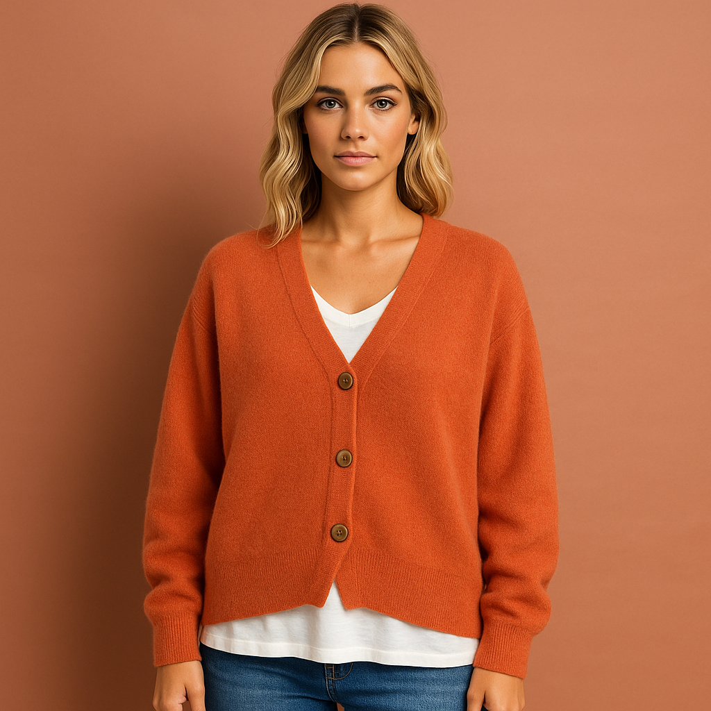 Soft knitted cardigan with V-neck and buttons for women | Noor