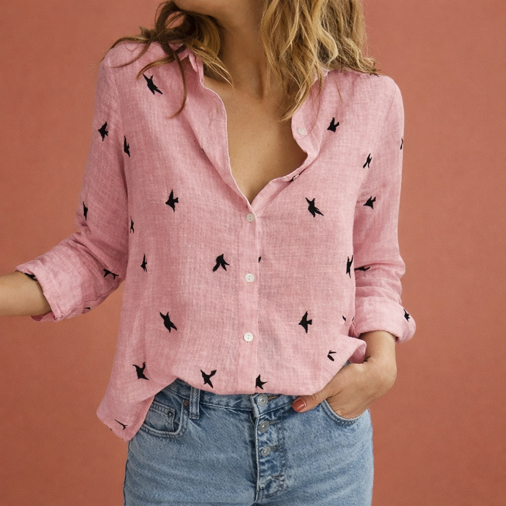 Ladies blouse with collar and polka dot pattern for everyday use | Luna