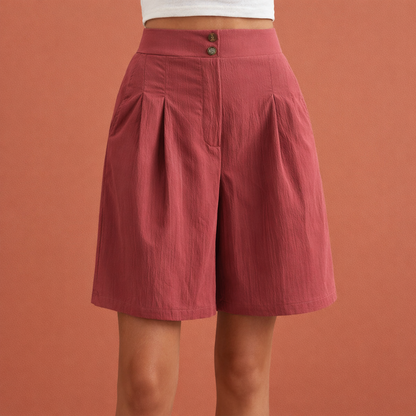 Women's cargo shorts with pockets and adjustable waist | Elvara