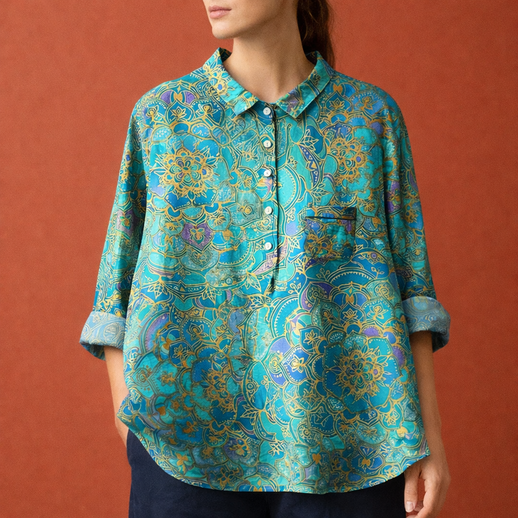 Ladies' blouse with floral print and button detail | Mirena