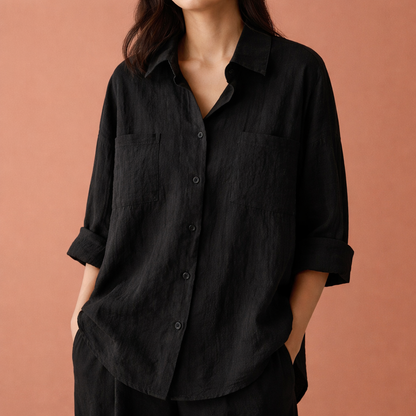 Loose-fitting women's blouse with classic collar and buttons | Inez