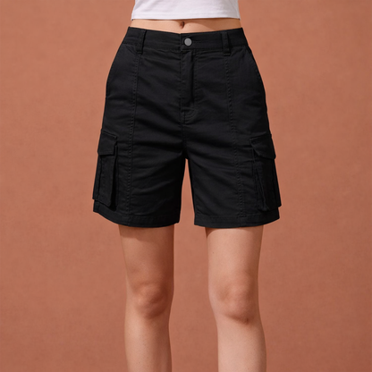 Cargo shorts with elastic waistband and multiple pockets for women | Mirelle